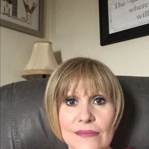 Meet your Posher, Suzie